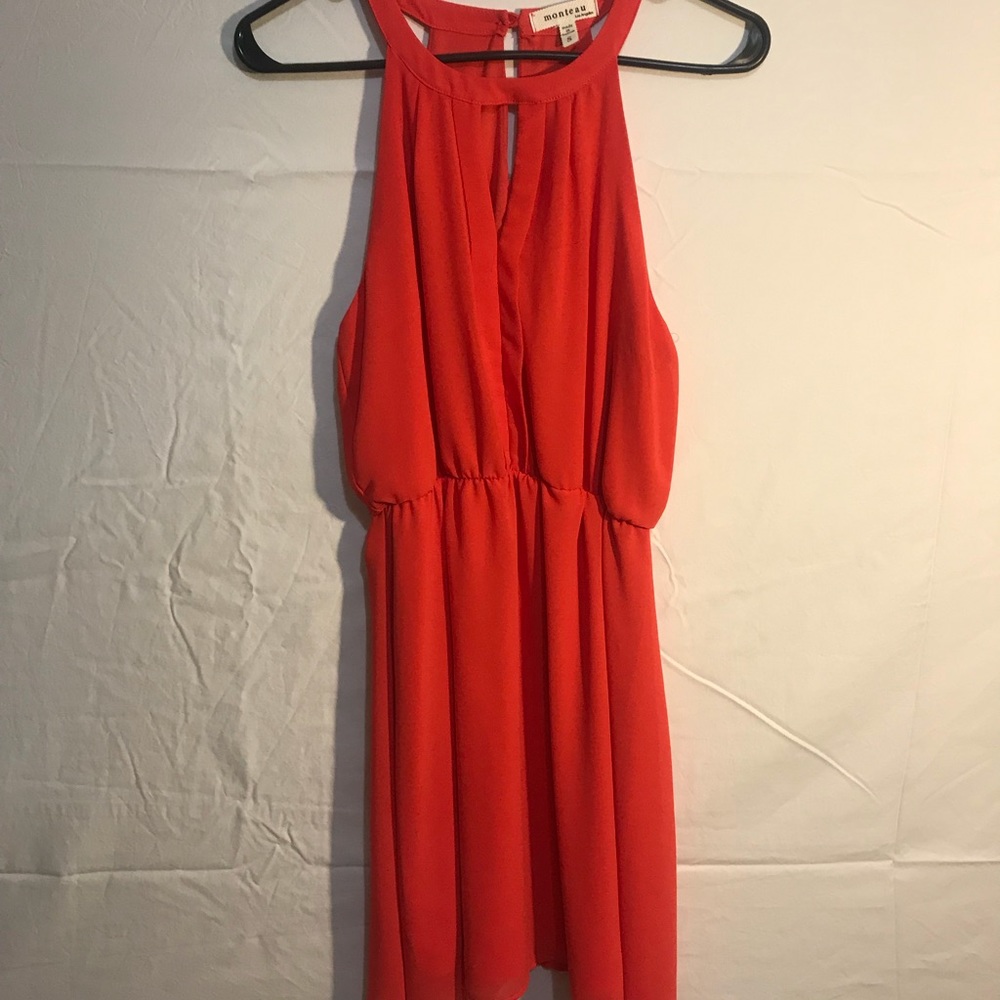 Red Sleeveless Dress 🌹